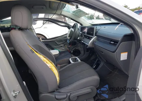 2022 Hyundai Ioniq 5 Se z USA, uszkodzony, nr VIN KM8KMDAF8NU112628